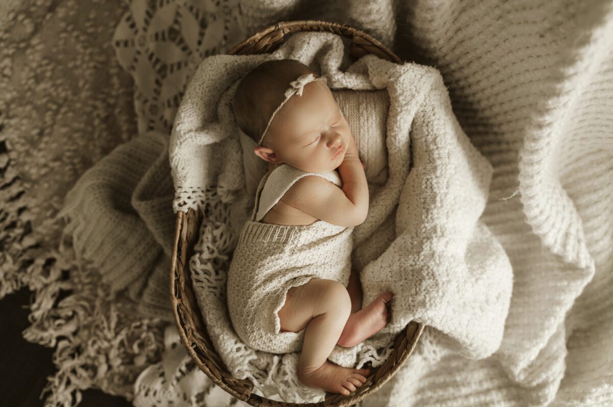 twin newborn photography session by Jen Jacobowitz Photography in Richmond VA