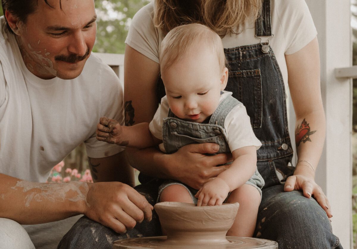 Jen jacobowitz photography family lifestyle pottery session richmond va